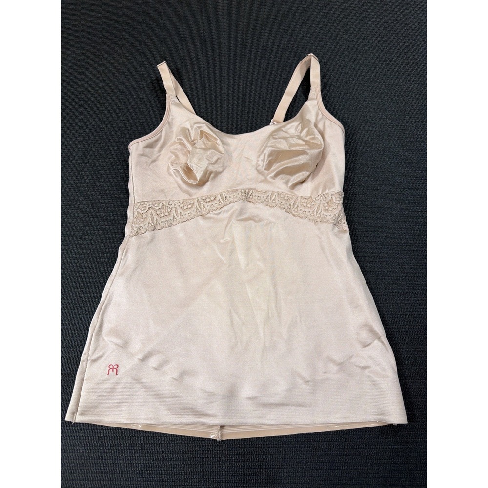 Ruby Ribbon Cami Women Size 36 Beige 3024 Lace Trim Shapewear Compression Top